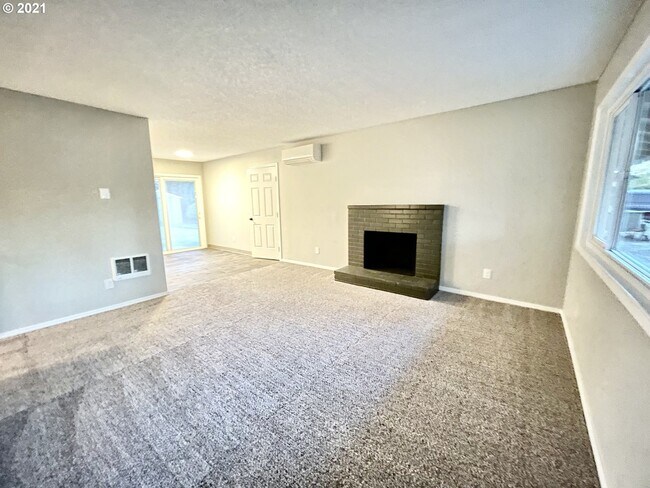 Foto del edificio - 7709 NE 126th Ave