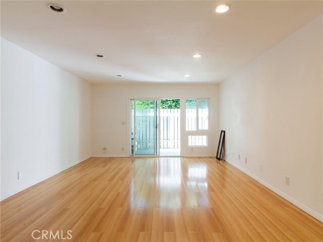 Foto del edificio - 4832 Hollow Corner Rd