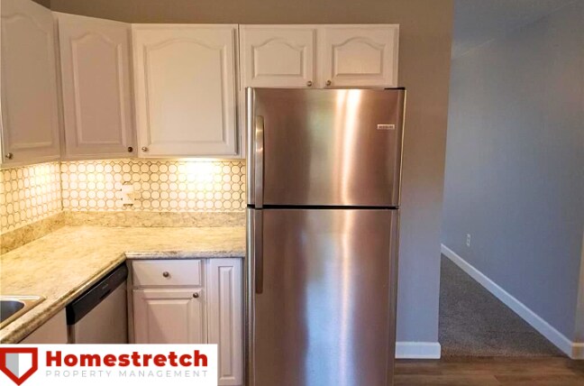 Foto del edificio - Move In Ready Two Bedroom Two Bath Home Av...