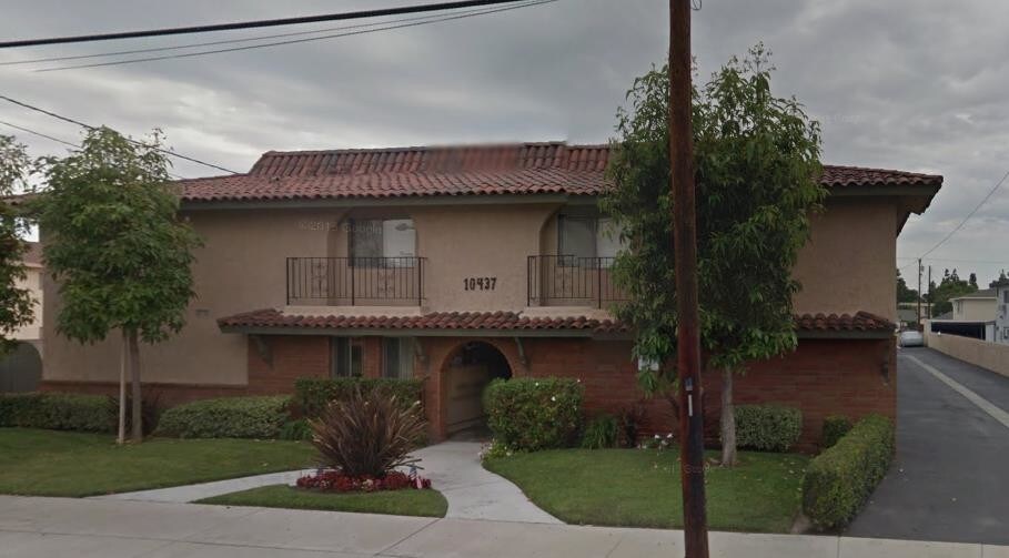 10437 La Reina Ave, Downey, CA 90241 Apartments 10437 La Reina Ave