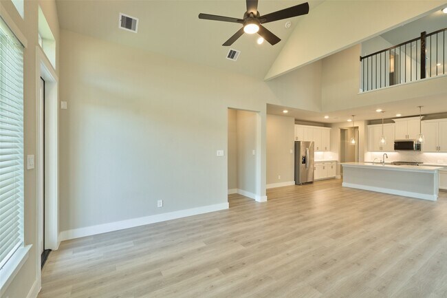 Foto del edificio - 20730 Open Range Ct