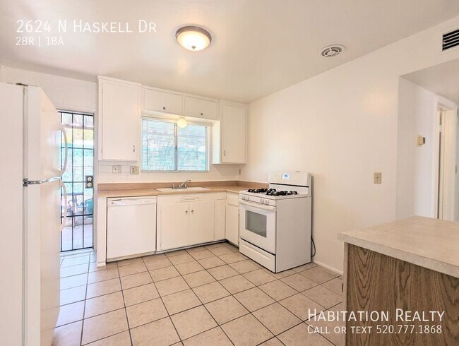 Foto del edificio - 2624 N Haskell Dr