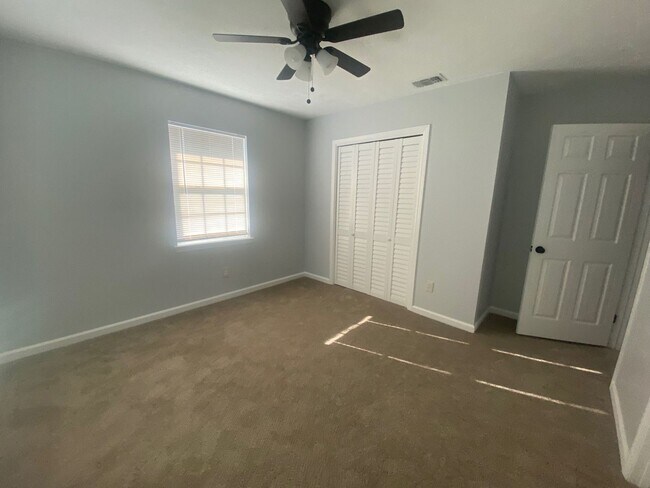 Foto del edificio - 707-713 N 9th St