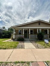Building Photo - 4457 Zenobia St