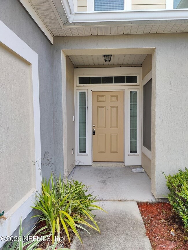 Building Photo - 534 Richmond Dr