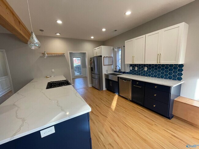 Building Photo - 103 Mickelo Ln