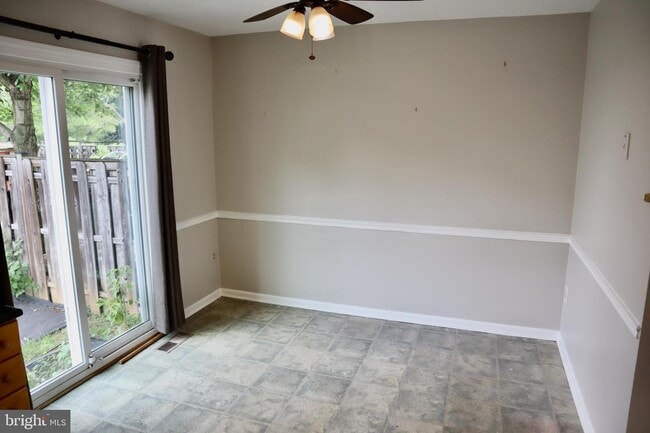 Foto del edificio - 3127 Benton Square Dr