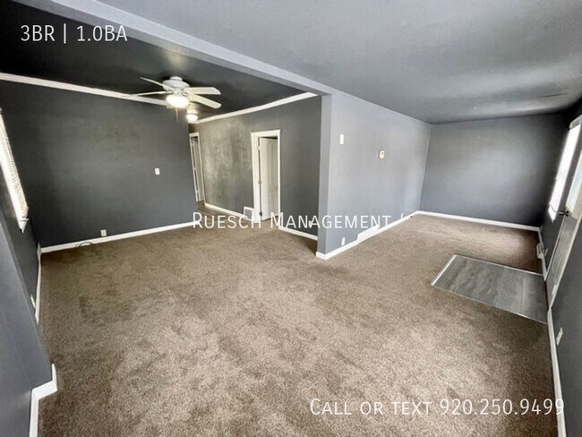 Building Photo - Beautiful 3 Bedroom 1 Bath Lower Duplex Fe...