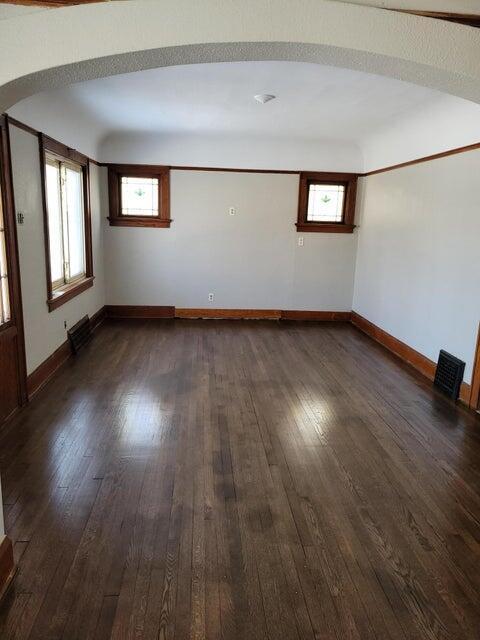 Foto del edificio - 609 N 52nd St