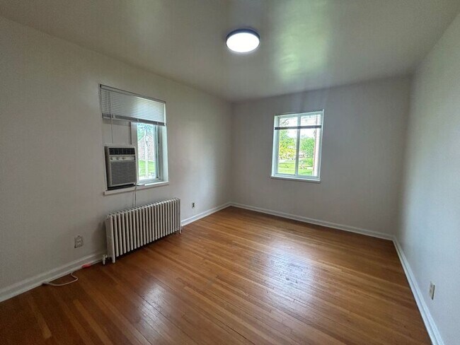 Foto del edificio - 1549 Old Ln Ave