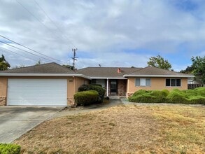 Building Photo - 38383 Alta Dr