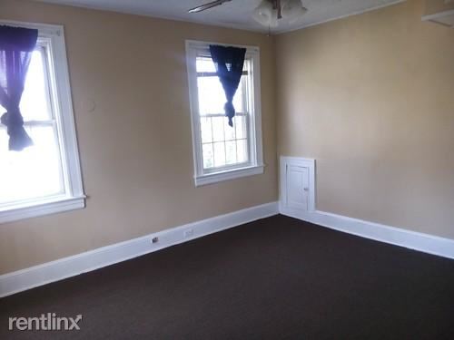 Foto del edificio - 4806 Liberty Heights Ave