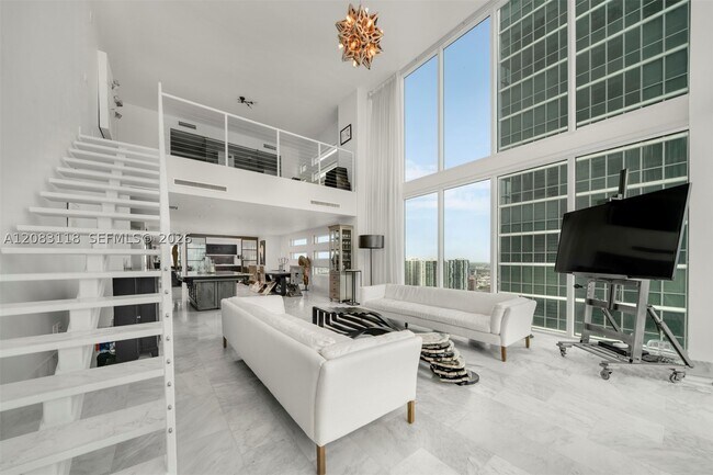 Building Photo - 1040 Biscayne Blvd
