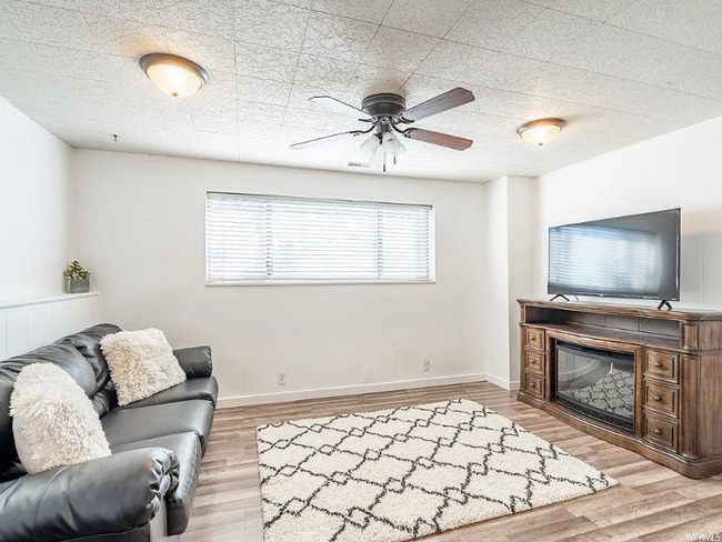 Foto del edificio - 3663 Cub Dr