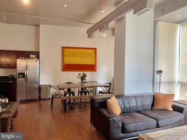 Foto del edificio - 701 Lamont St NW