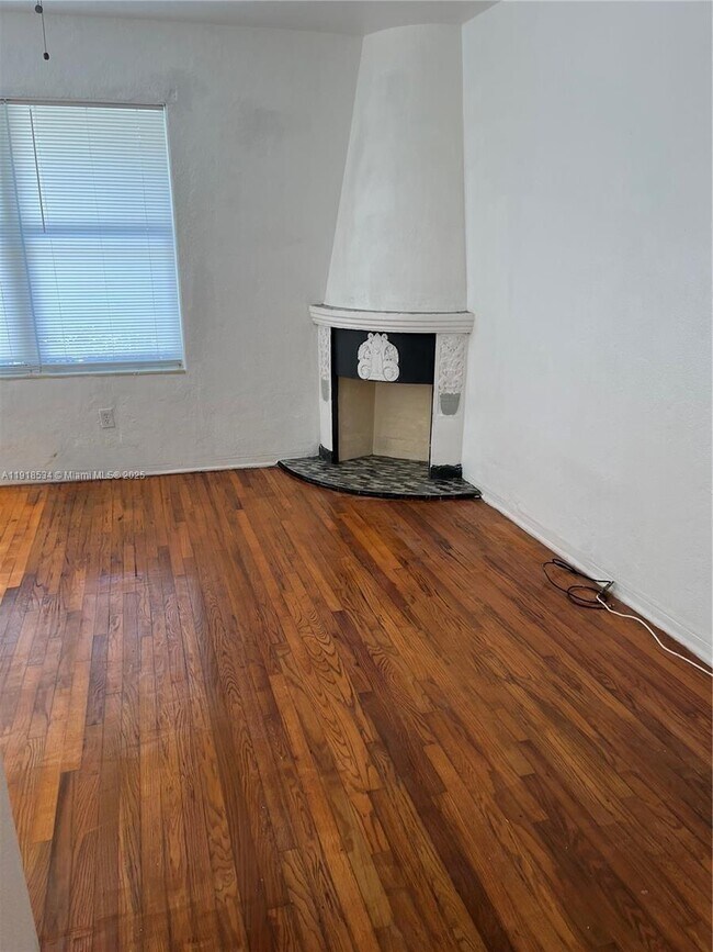 Foto del edificio - 900 Jefferson Ave