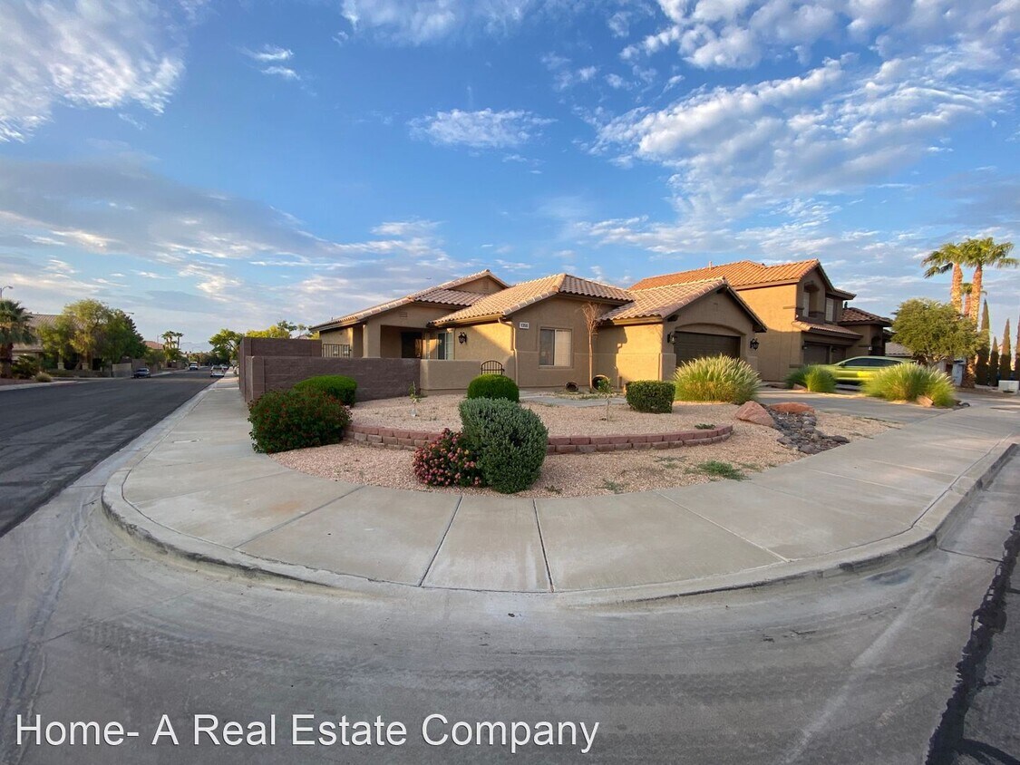 Foto principal - 3 br, 2 bath House - 1350 Winter Solstice Ave