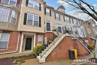Building Photo - 37 Harbour Heights Dr