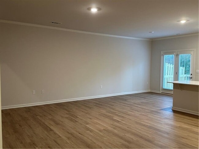 Building Photo - 68 Hughes Pl Dr