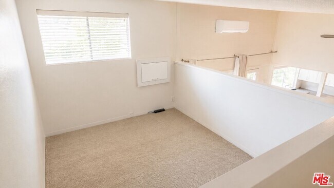 Foto del edificio - 14829 Otsego St
