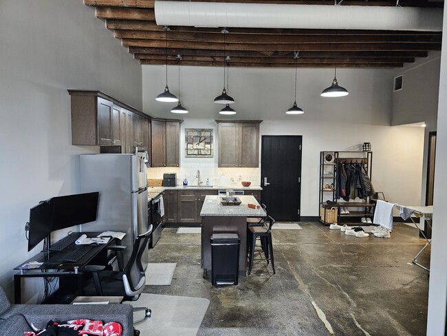 Building Photo - Willys Knight Lofts