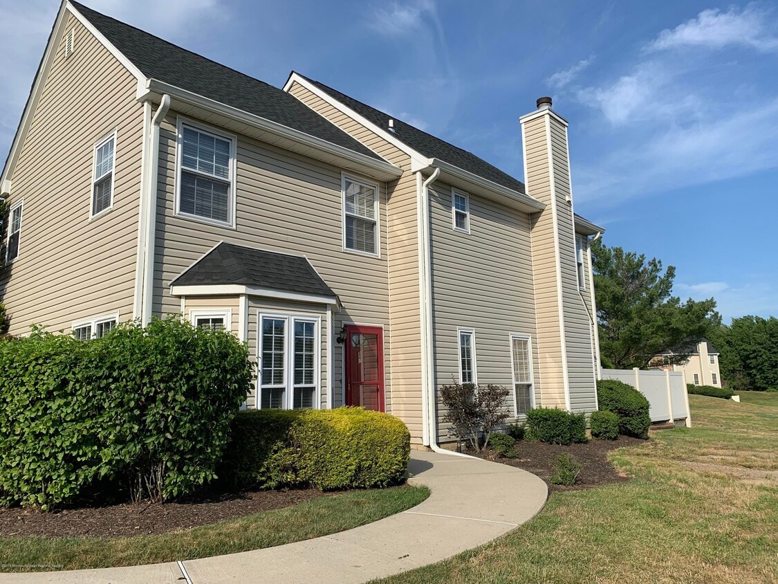 87 Dartmouth Pl, Marlboro, NJ 07751 Condo for Rent in Marlboro, NJ
