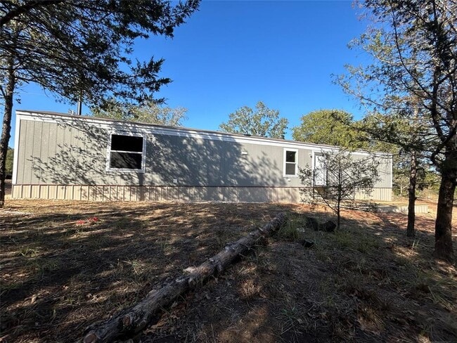 Building Photo - 258 Green Oaks Dr