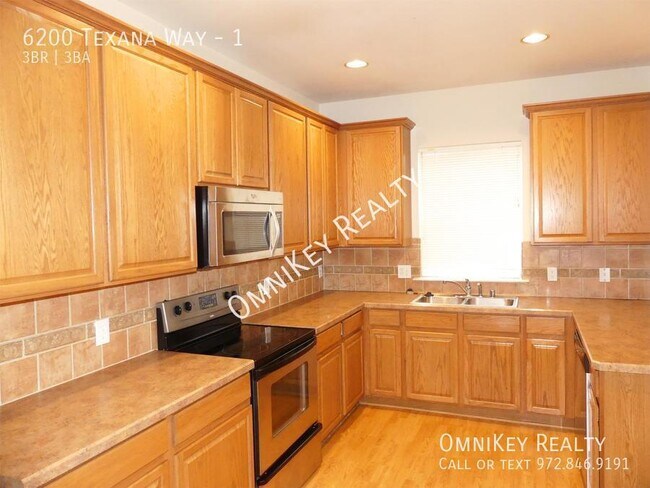 Foto del edificio - 6200 Texana Way