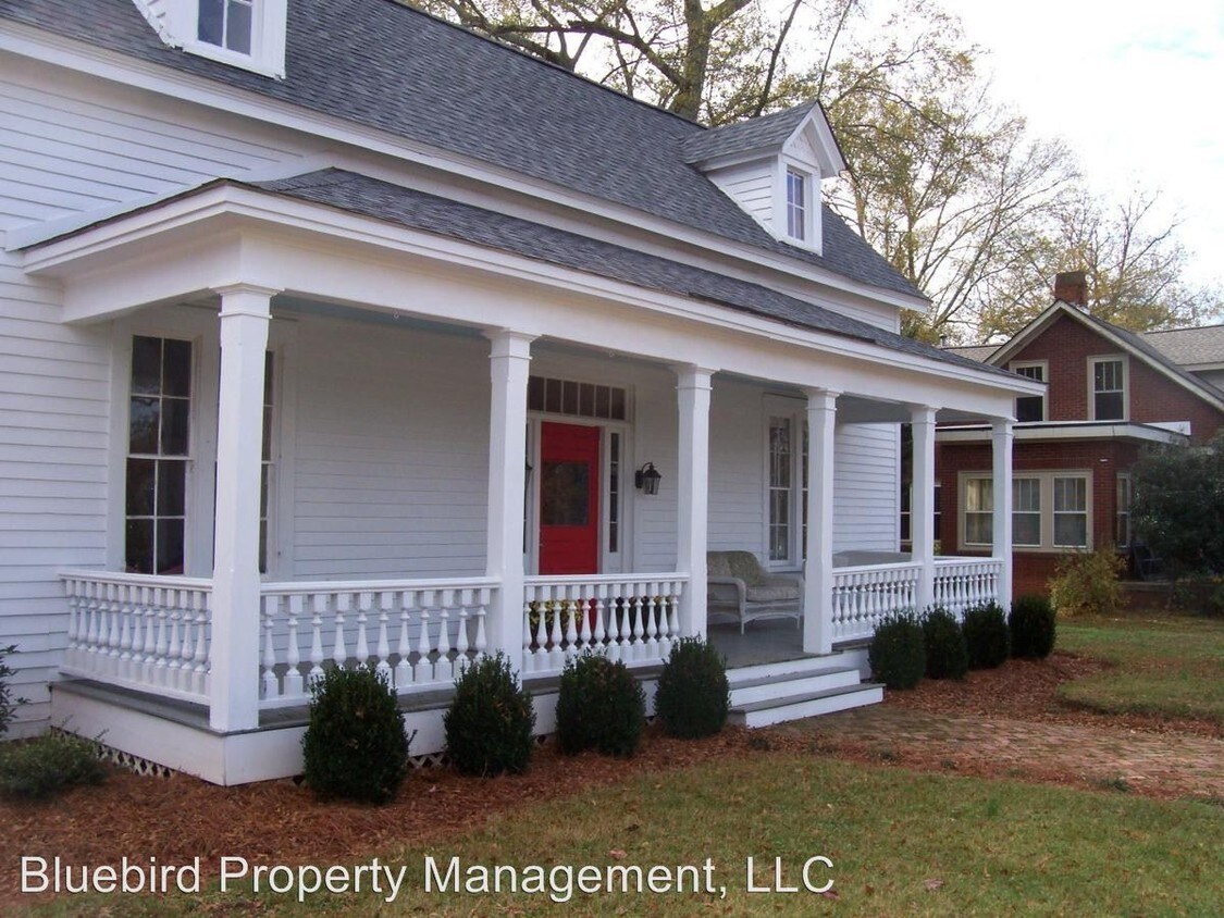 Foto principal - 4 br, 3 bath House - 217 Hudson Street