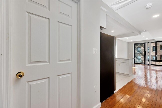 Foto del edificio - 148-36 89th Ave