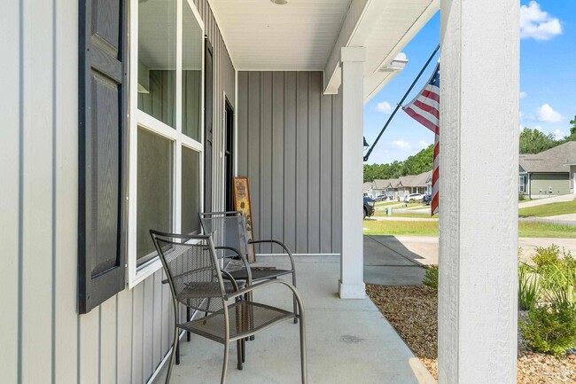 Building Photo - 249 Camellia Dr