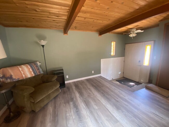 Building Photo - 361 Wingate Ave