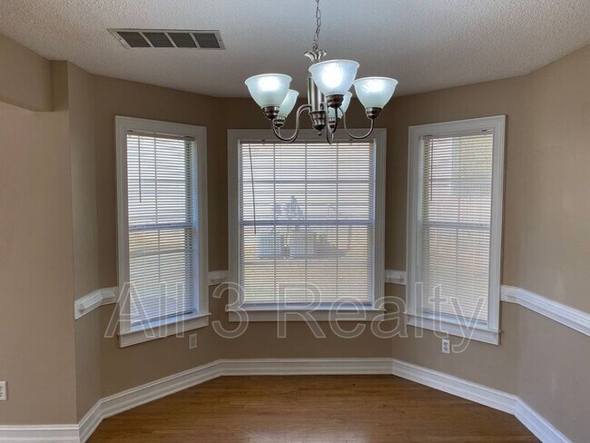 Foto del edificio - 92 Gleneagles Way