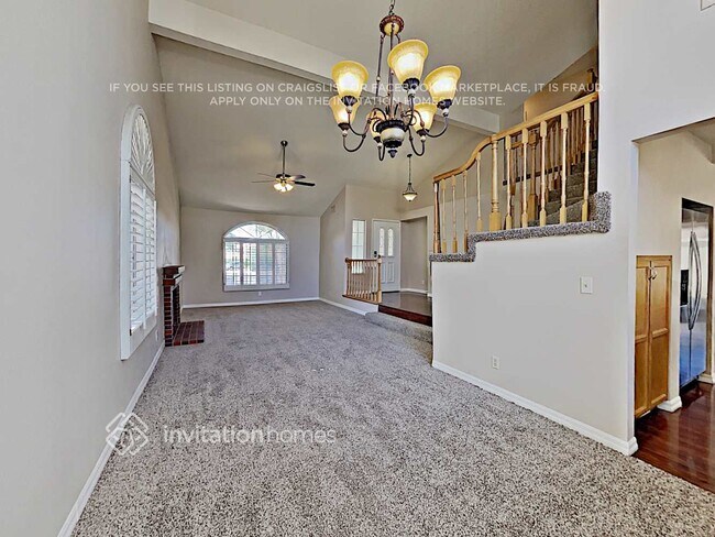 Foto del edificio - 914 Sparrow Ct