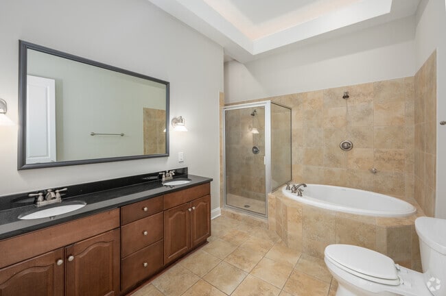 PH1 - PRIMARY BATHROOM - 755 Broad