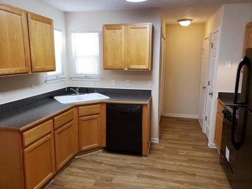 Building Photo - 1310 Stoneleigh Way