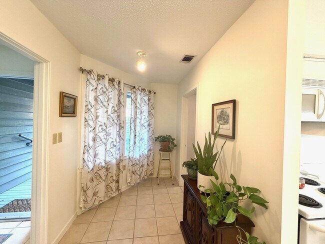 Foto del edificio - 4 Fernwood Trail
