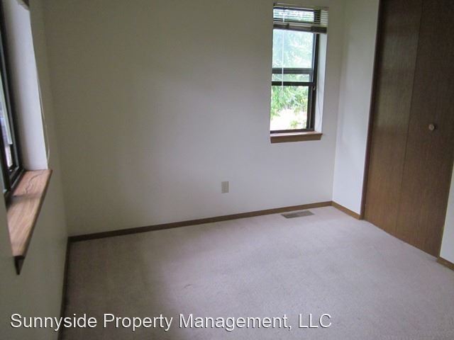 Foto del edificio - 2 br, 1 bath Apartment - 2119 Goss Circle ...
