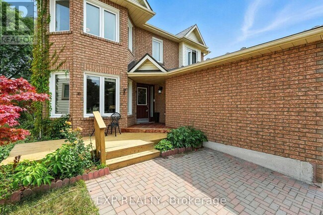 Photo du bâtiment - 848 Chipping Park Blvd
