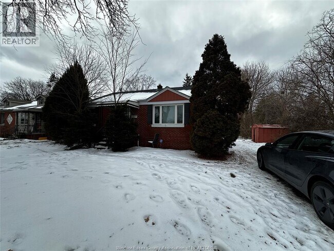 Photo du bâtiment - 2911 Dominion Blvd