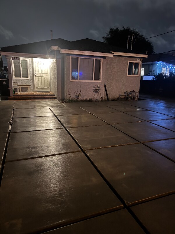 Foto del edificio - 1532 W 221st St