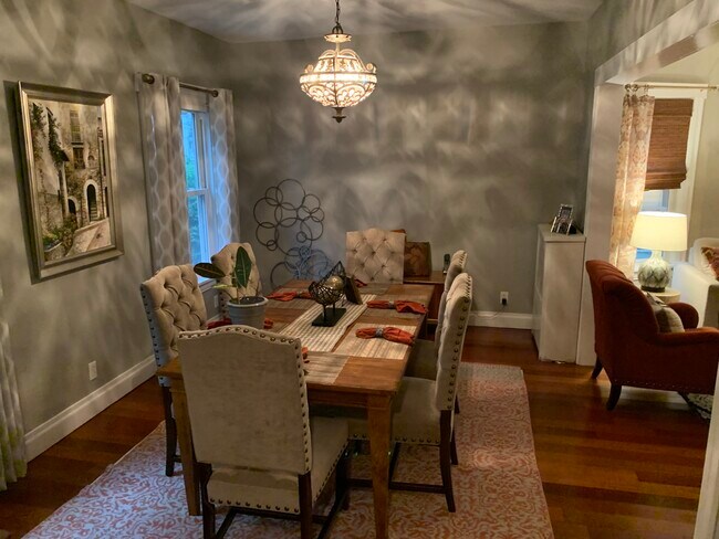 dining room - 36 Burnett St