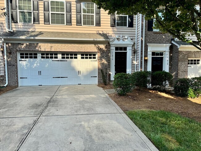 Foto del edificio - 3BR/2B Townhome in Great Ballantyne Location