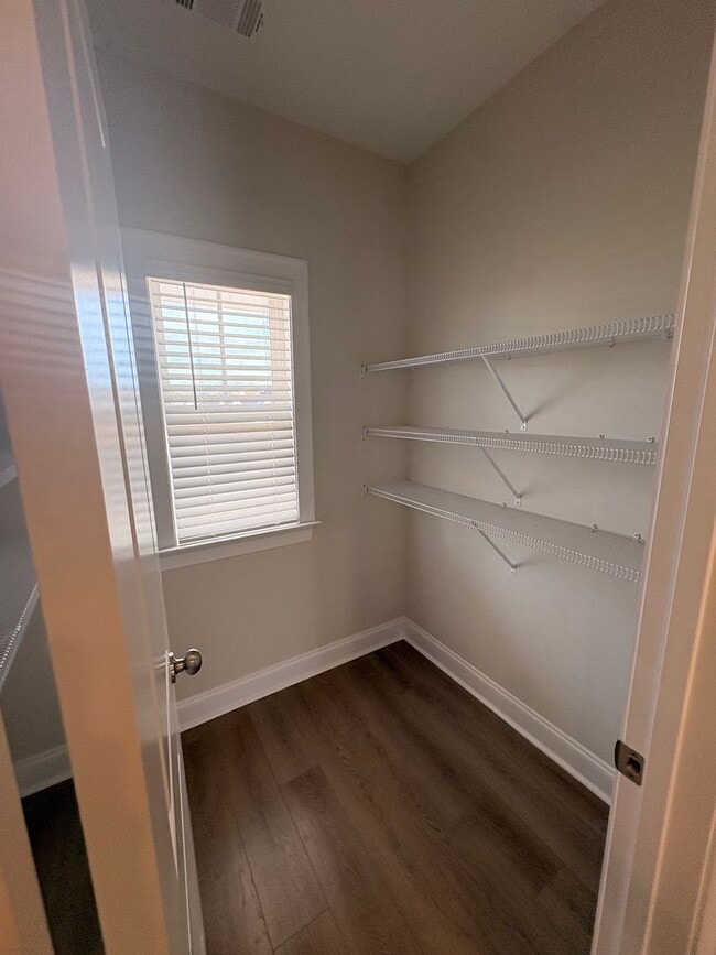 Foto del edificio - 114 Alva Ct