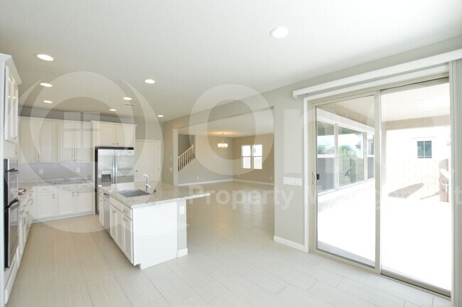 Foto del edificio - 953 W Yellowstone Way
