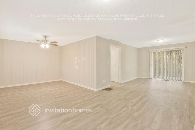 Building Photo - 1196 Evangeline Rd