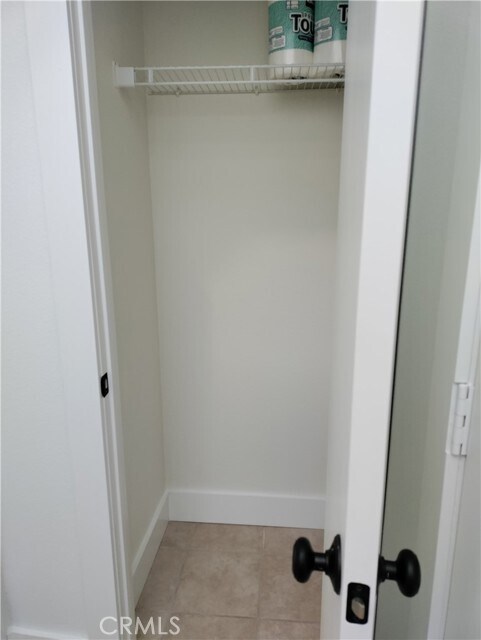 Foto del edificio - 48 Breakers Ln