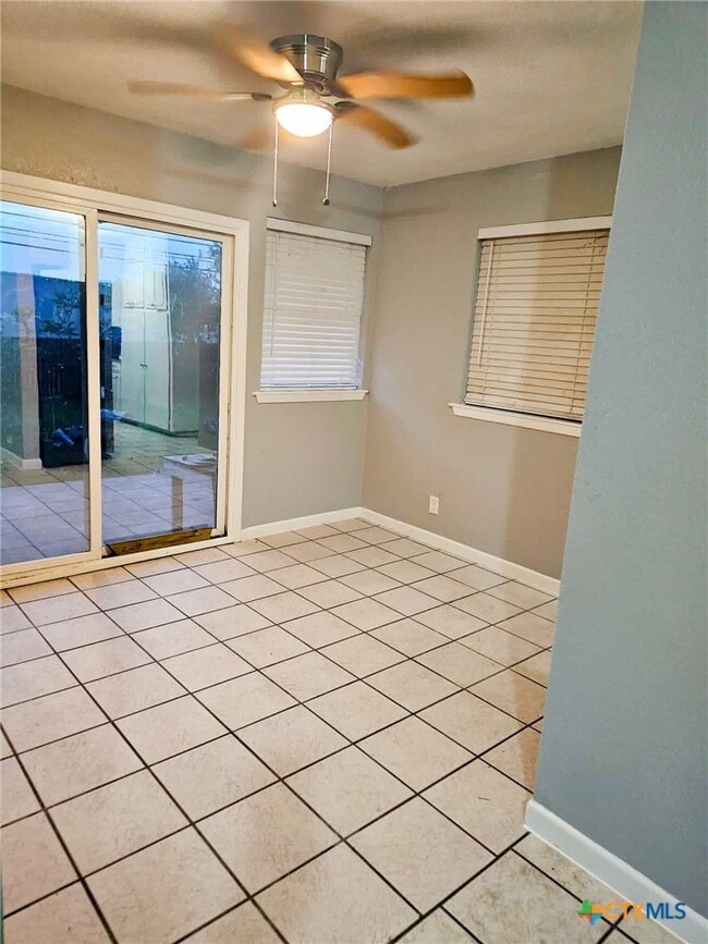 Foto del edificio - 2506 Bluejay Dr