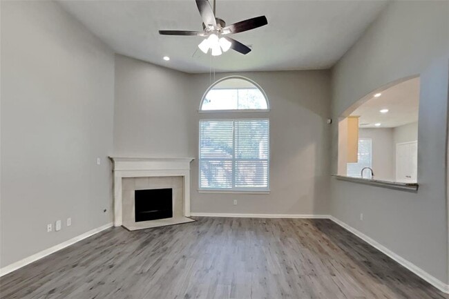 Building Photo - 12723 Rock Creek Ct.
