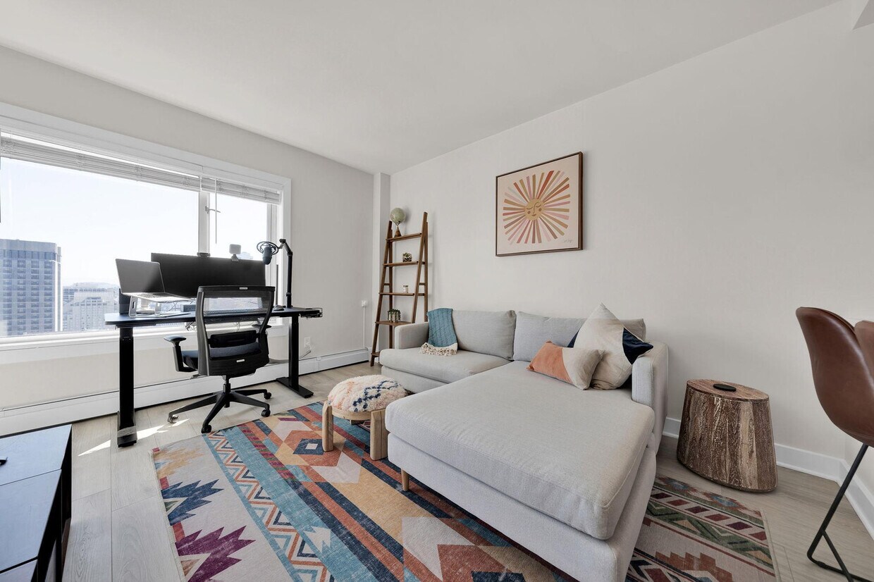 Foto principal - 899 Pine St